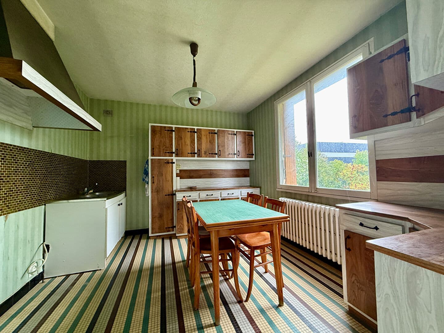 MAISON - A VENDRE - ETRELLES — Photo 4