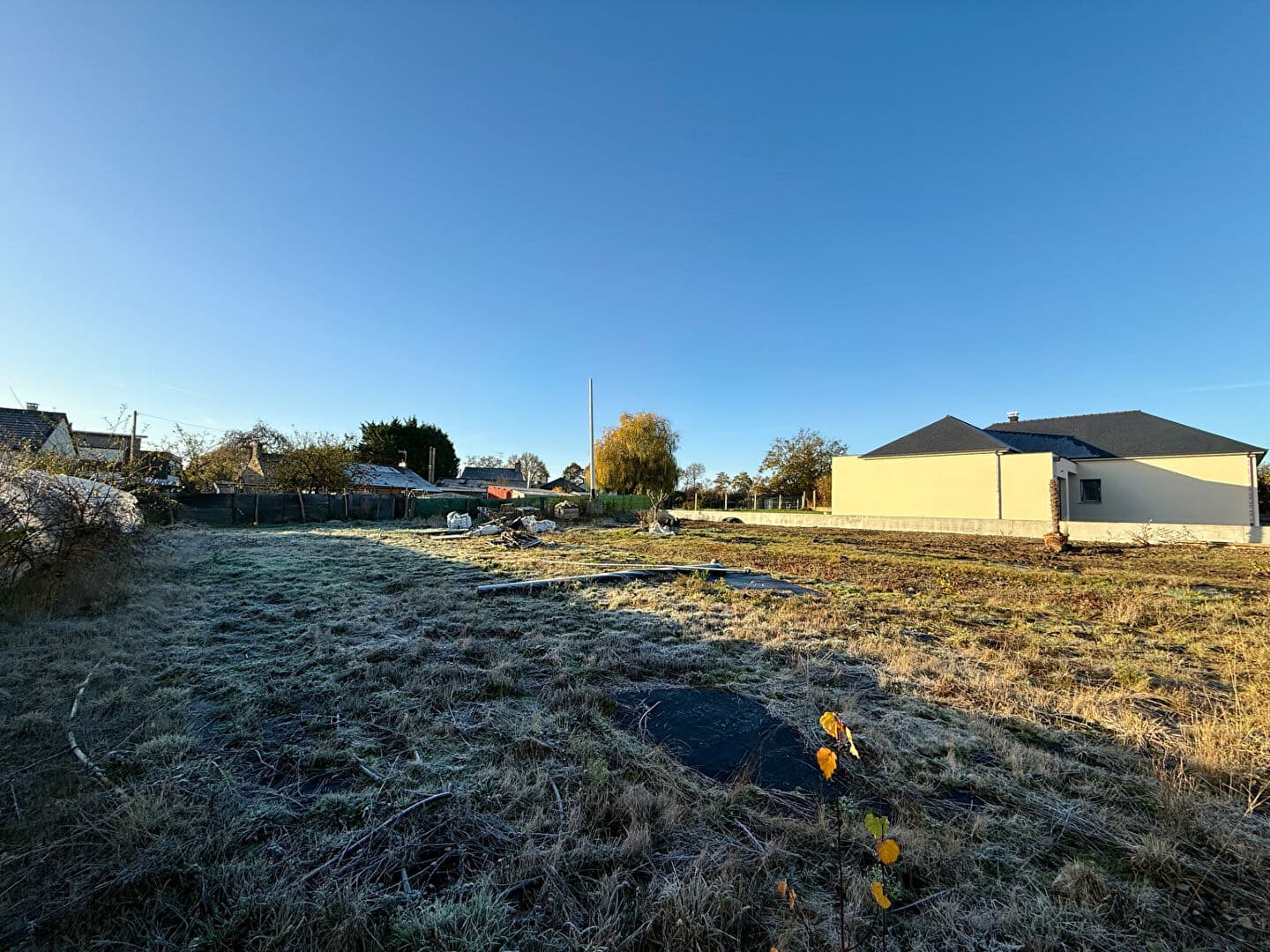 TERRAIN CONSTRUCTIBLE - A VENDRE - BOURGNEUF LA FORET — Photo 3