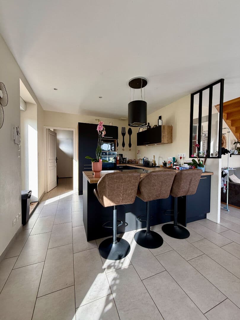 SAINT HILAIRE DU MAINE - A VENDRE — Photo 2