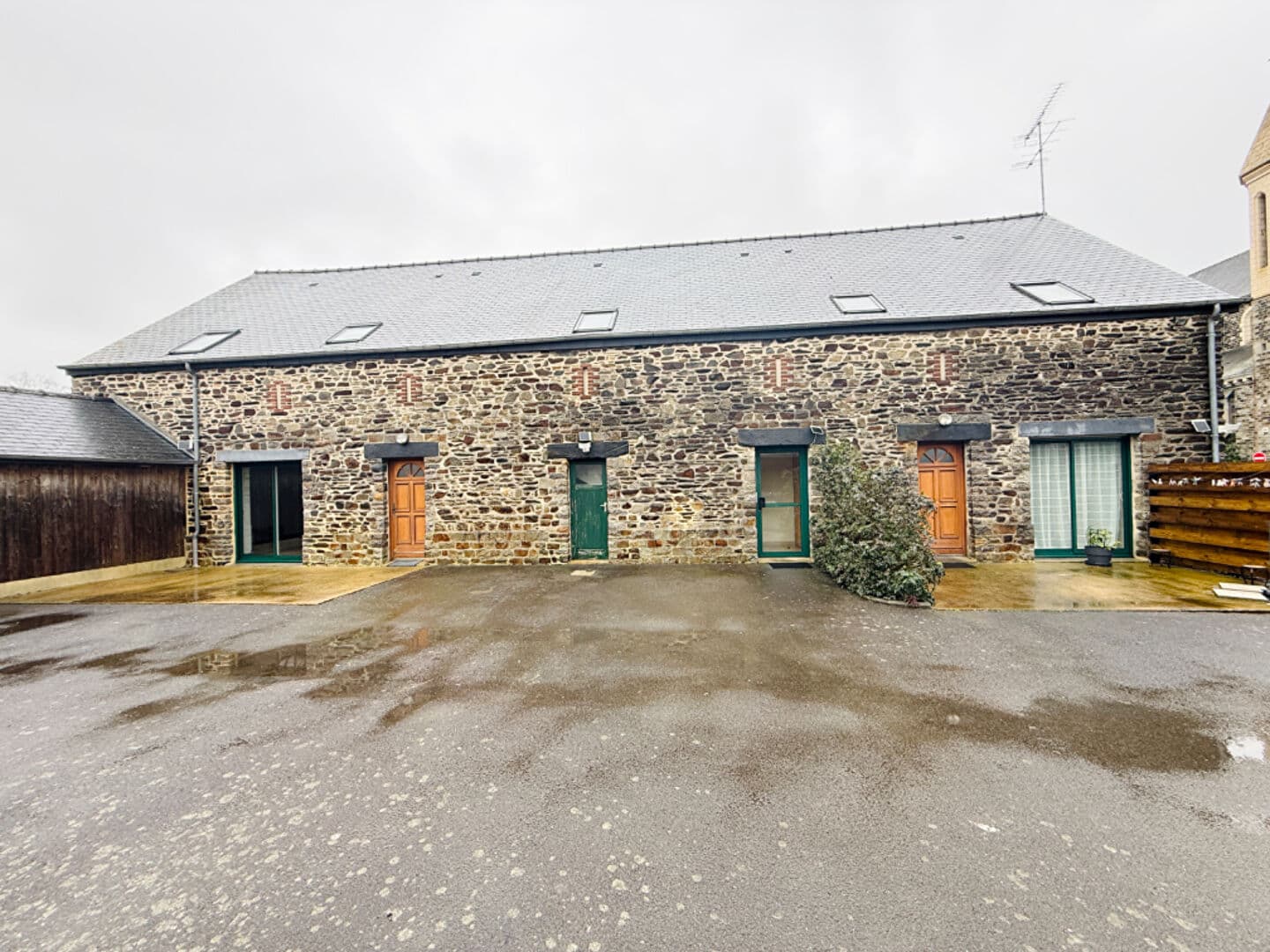 DOMAGNE - APPARTEMENT - A LOUER — Photo 2