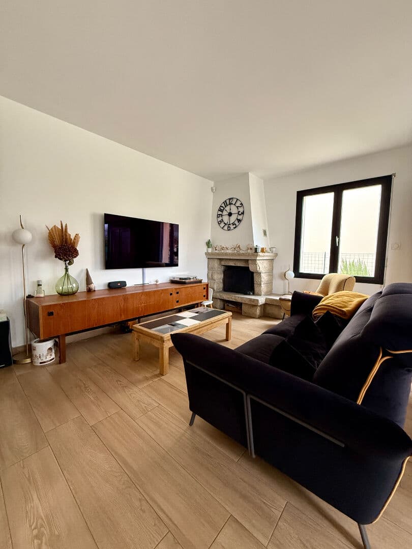 VITRE - MAISON - VENDU — Photo 3