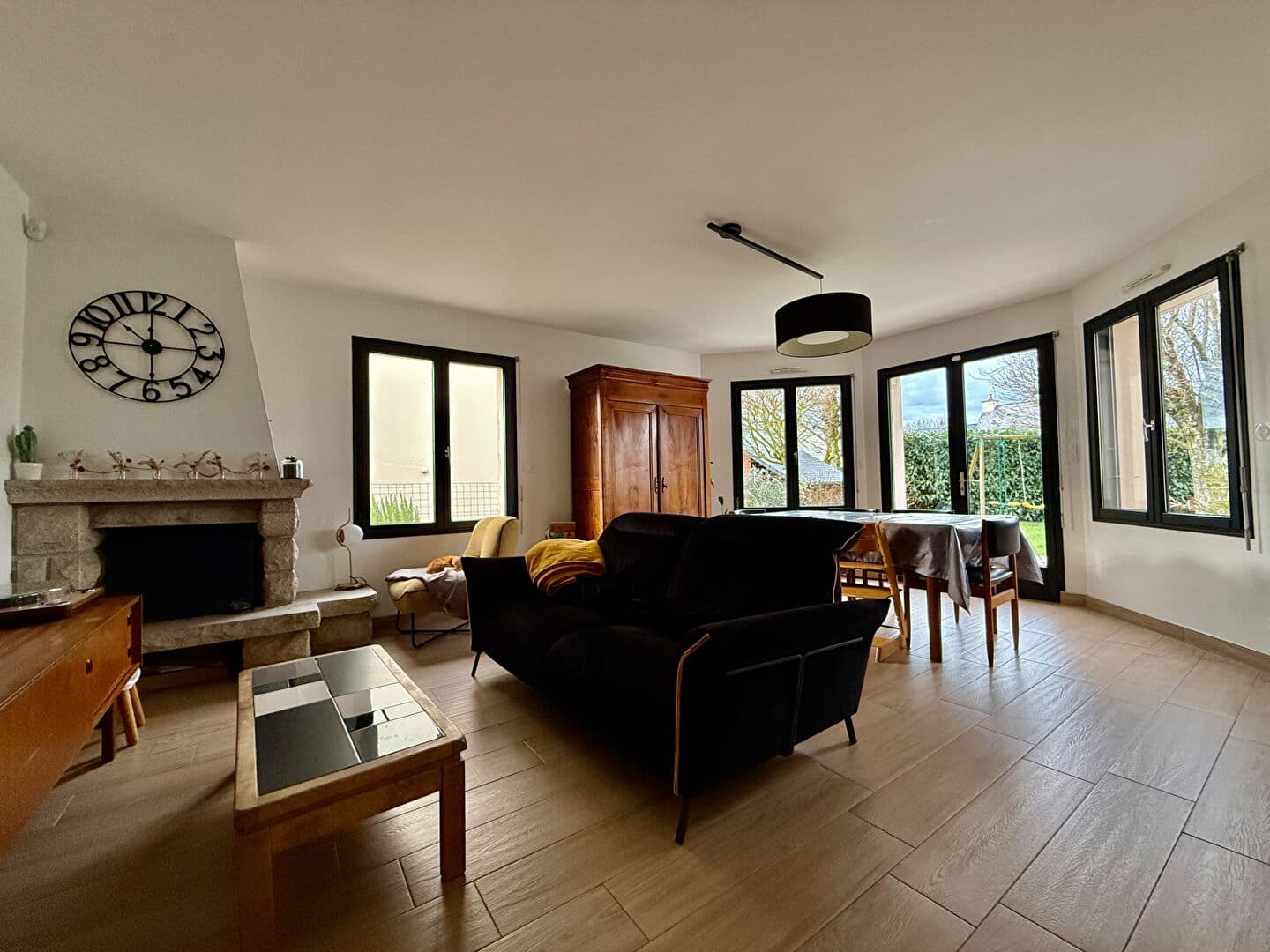 VITRE - MAISON - VENDU — Photo 4