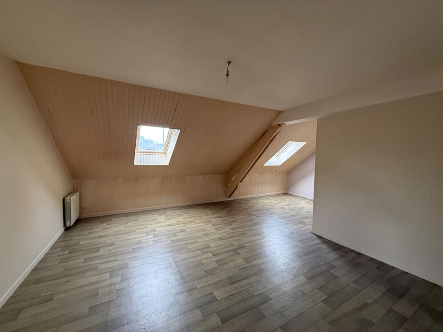 CHATEAUBOURG - IMMEUBLE -  A VENDRE — Photo 2