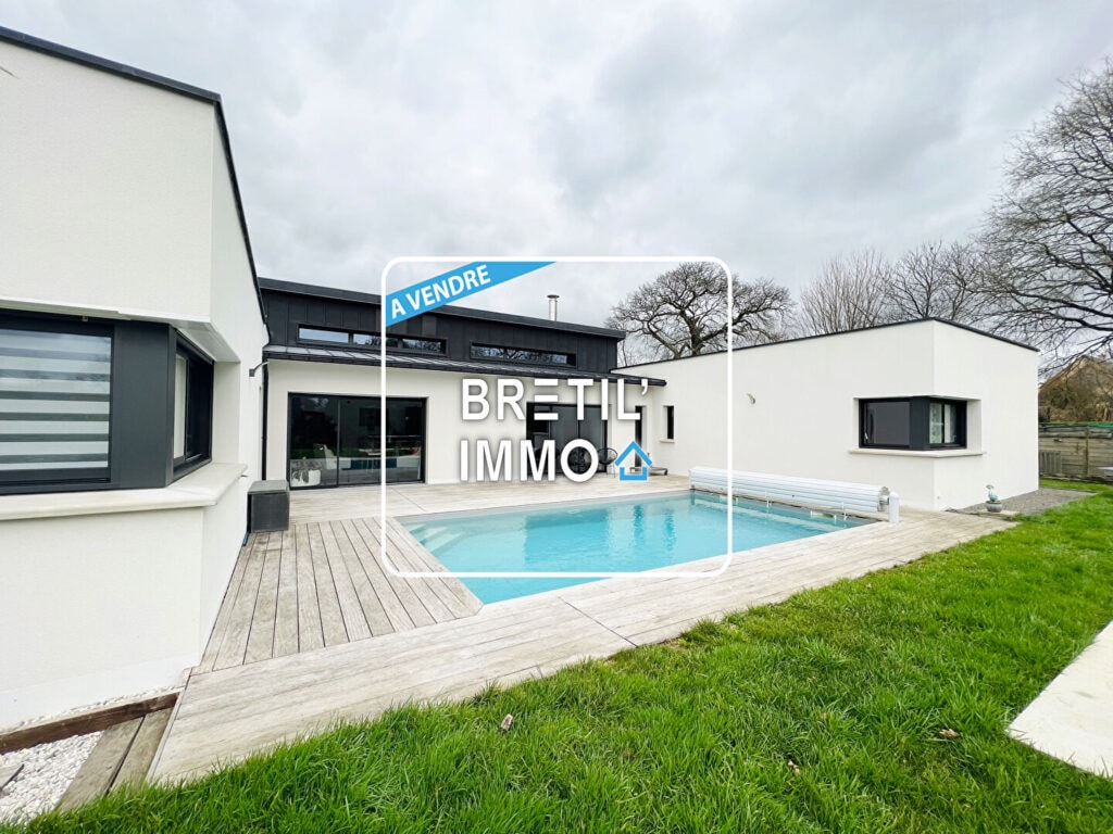 Maison contemporaine avec piscine à Vitré